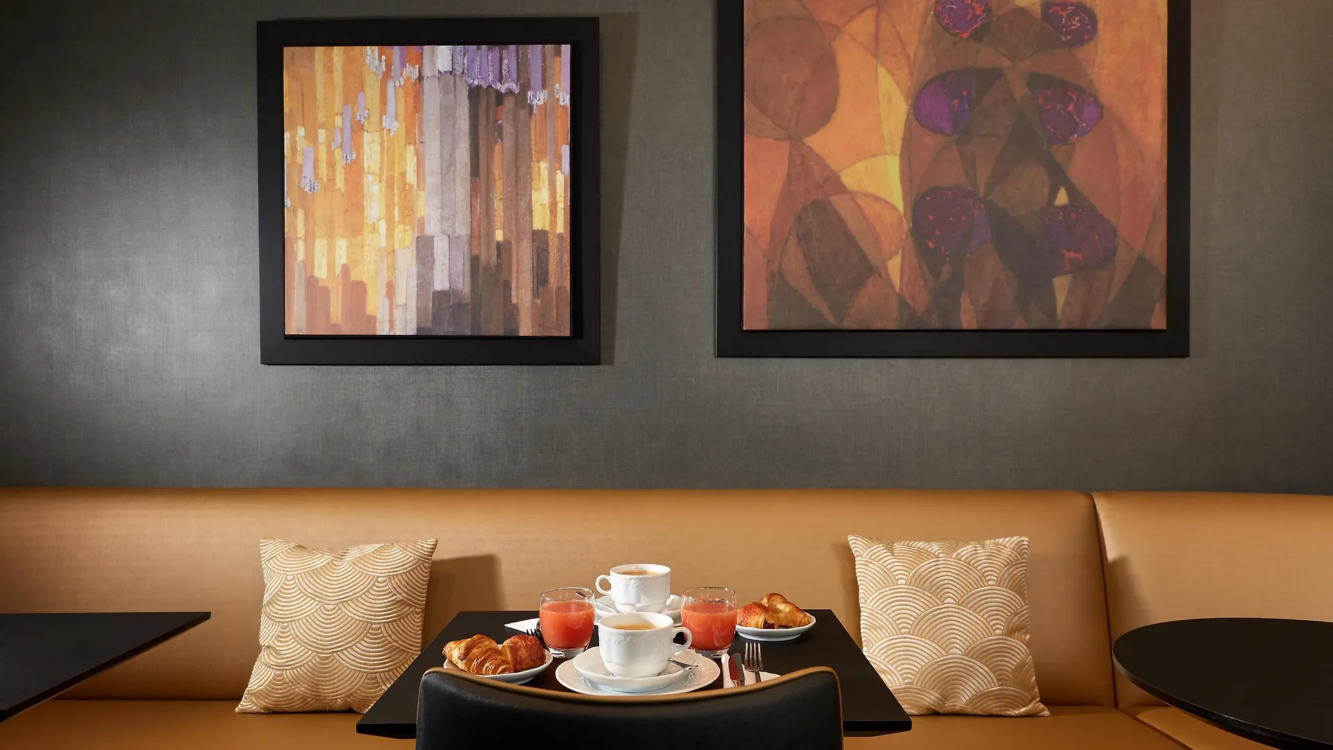 Regence Etoile Hotel Paris France